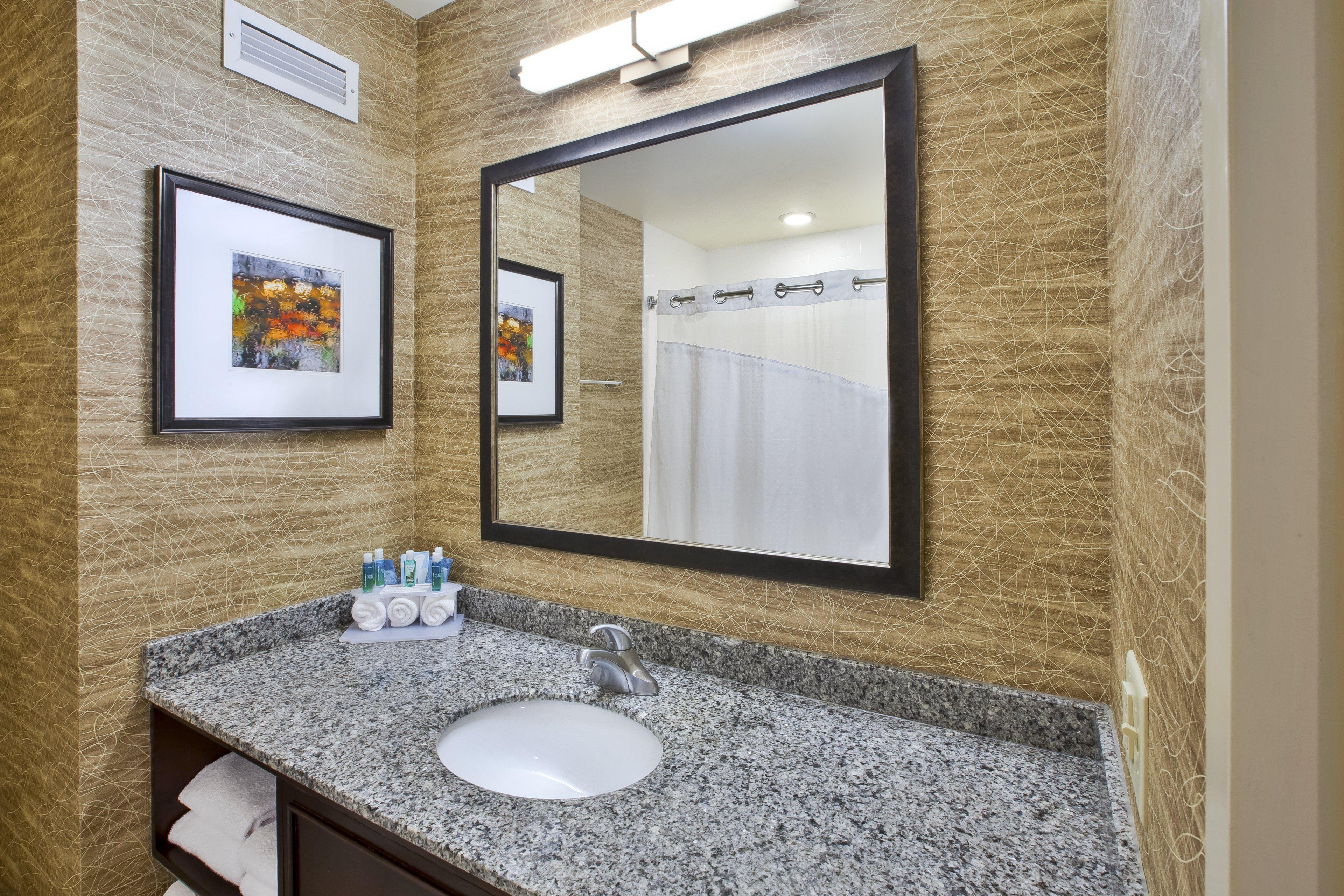 Holiday Inn Express & Suites Geneva Finger Lakes By Ihg Εξωτερικό φωτογραφία