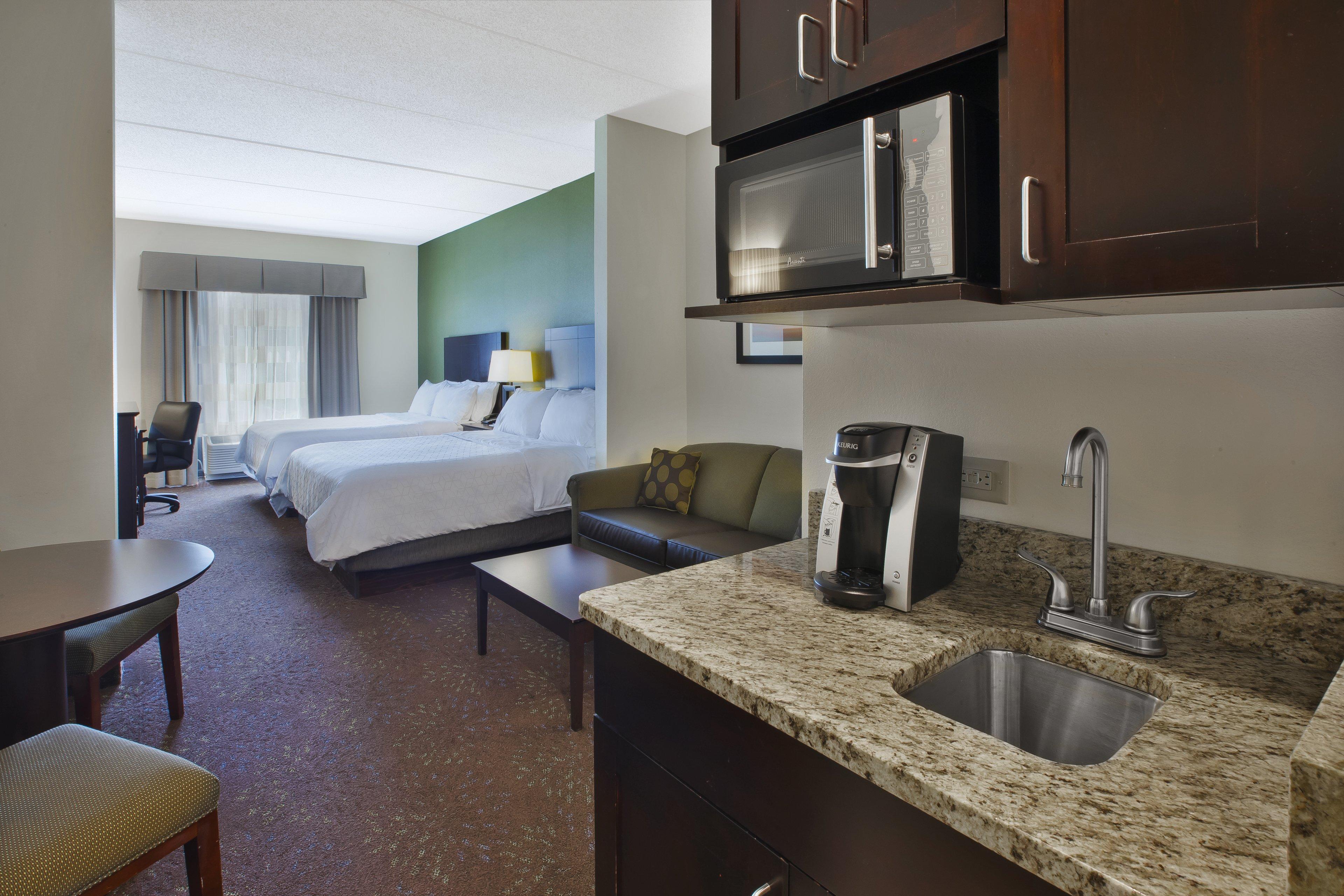 Holiday Inn Express & Suites Geneva Finger Lakes By Ihg Εξωτερικό φωτογραφία