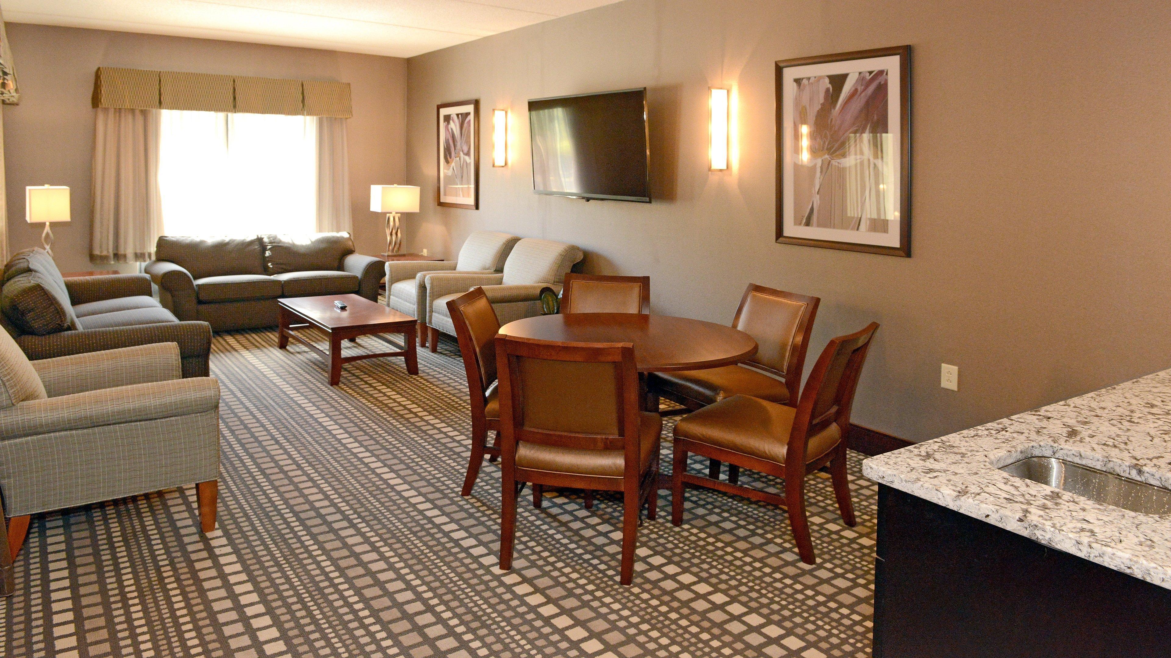 Holiday Inn Express & Suites Geneva Finger Lakes By Ihg Εξωτερικό φωτογραφία